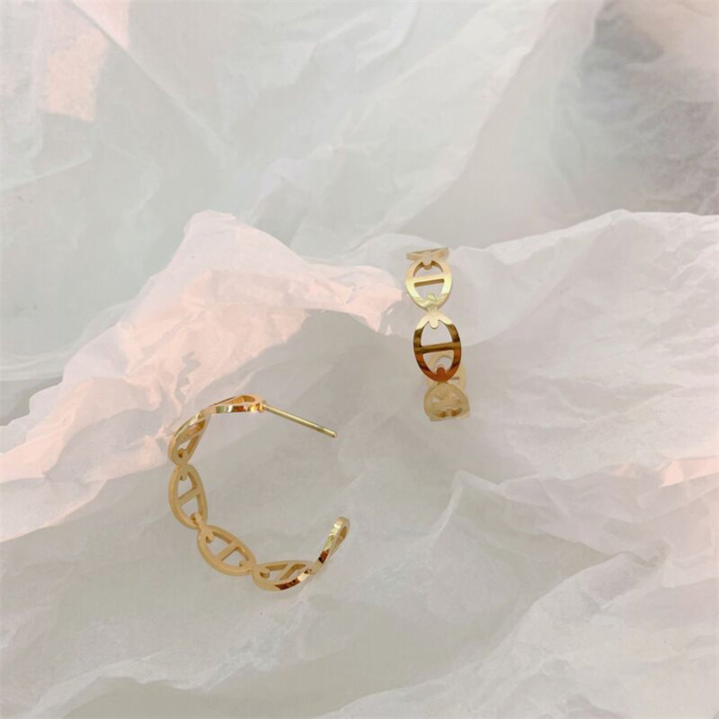 18K Gold Tarnish Free D Hoop Earrings