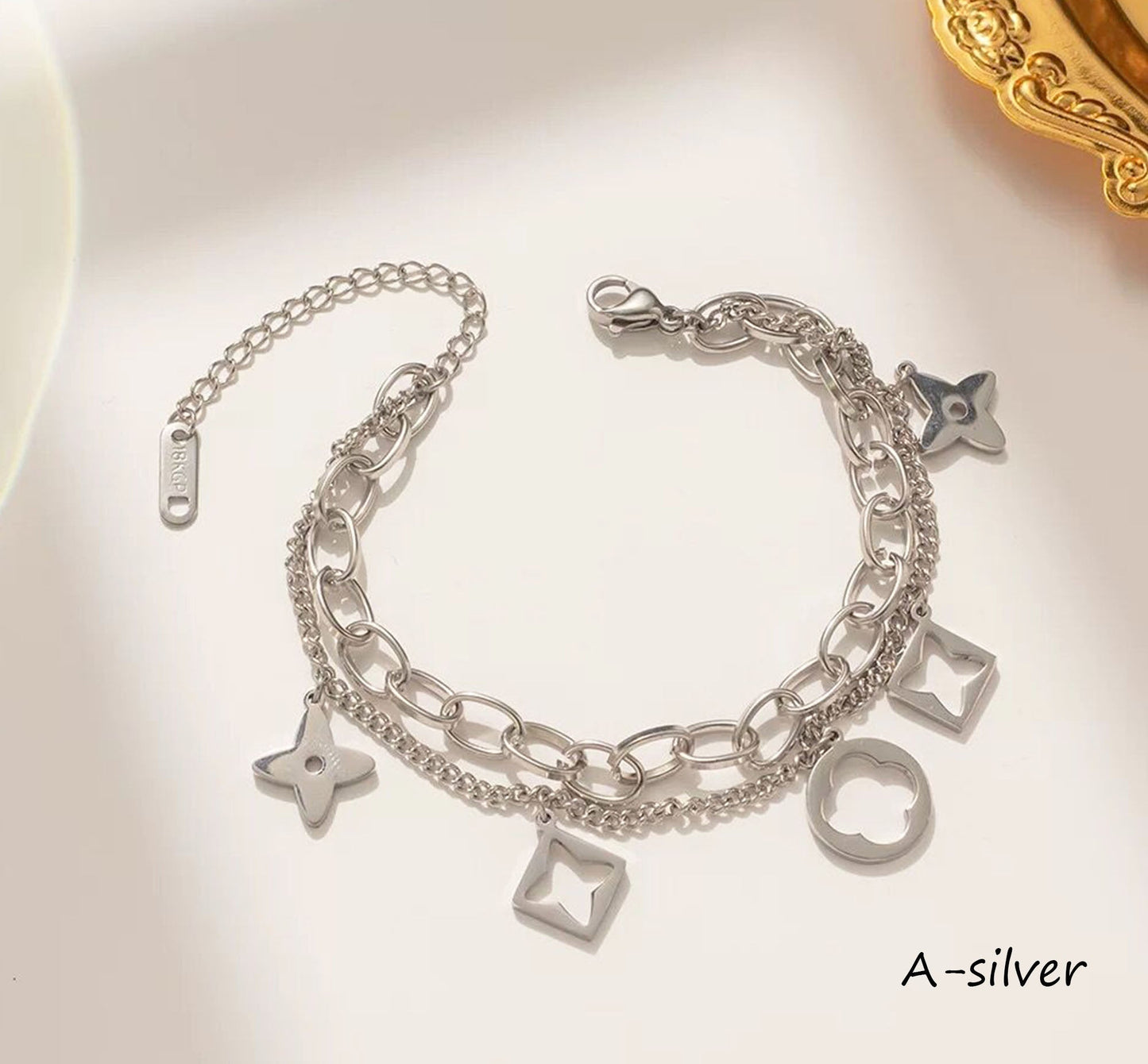 18K Gold Waterproof double side MOP  Clover Bracelet