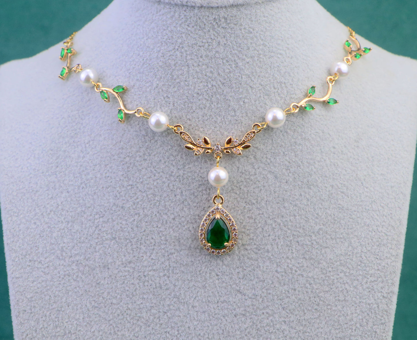 Gold Green Leaf Pearl Fairy Choker Necklace,Olive Leaf Vine Necklace,Emerald Green Teardrop Necklace Earrings ,Leaf bridal Necklace