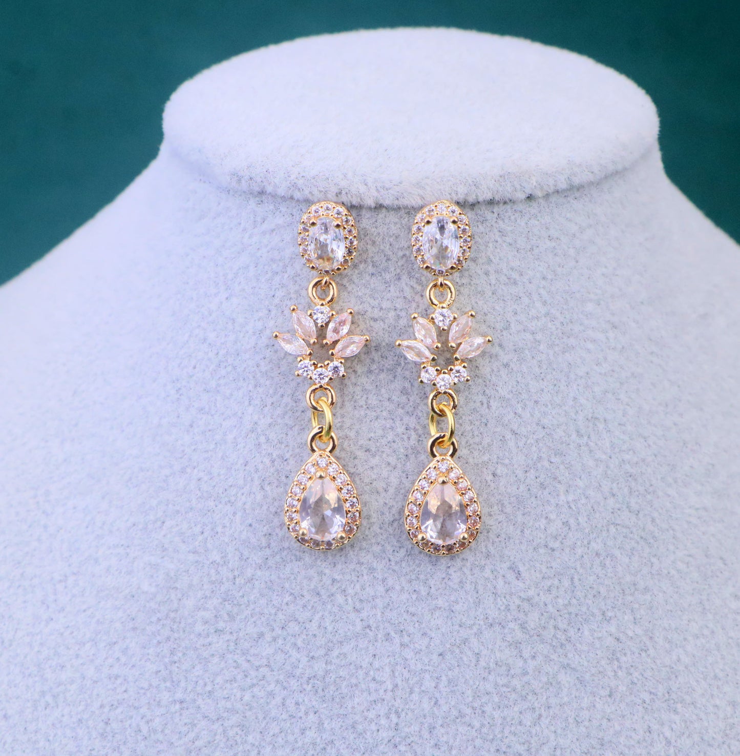 Gold Leaf Pearl Diamond Fairy Choker Necklace,Gold Bridal Wedding Necklace Earrings,Teardrop Necklace, Regency fairycore princess Jewelry