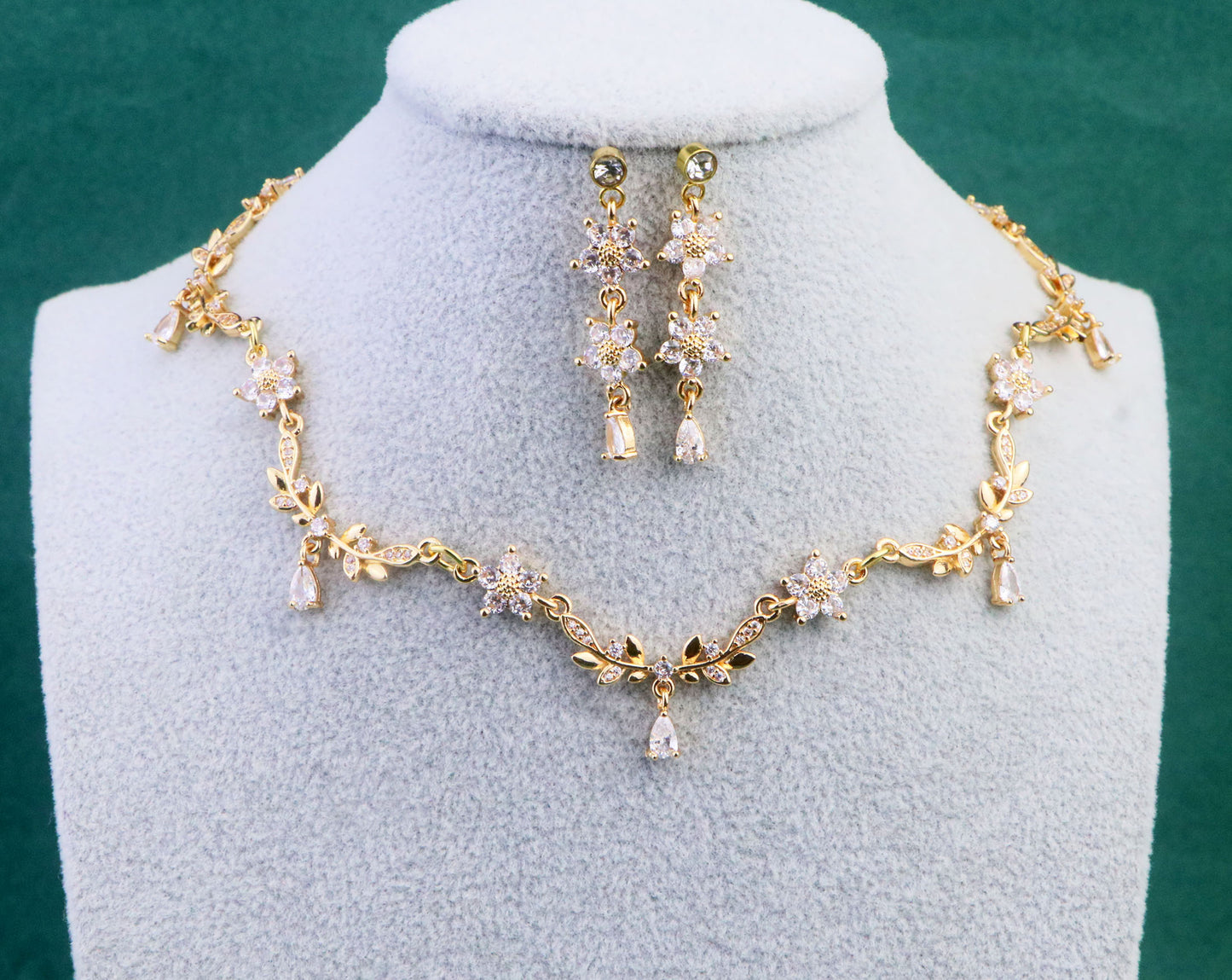 Silver Gold Olive Leaf Vine Necklace,White Diamond Leaf Flower Fairy Choker Necklace,Flower Regency bridal Necklace