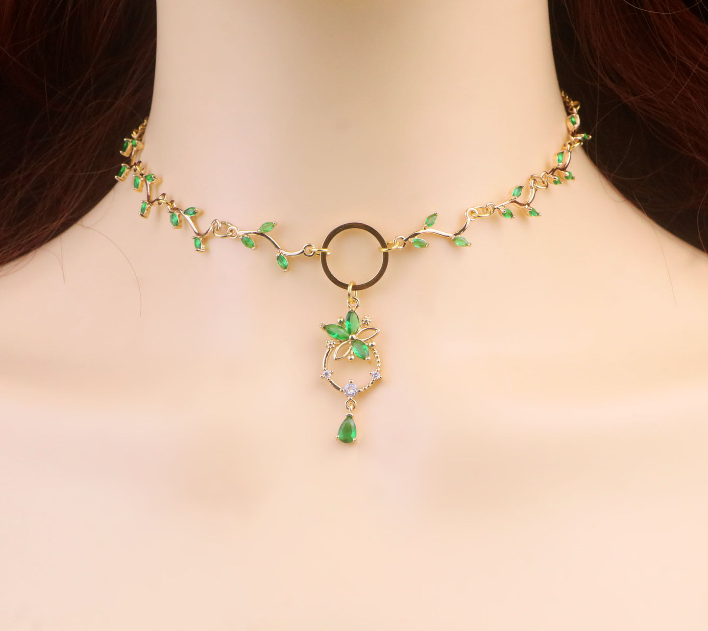 Gold Emerald Green Leaf Vine Choker Necklace,Green Flower Necklace,Green Heart Necklace
