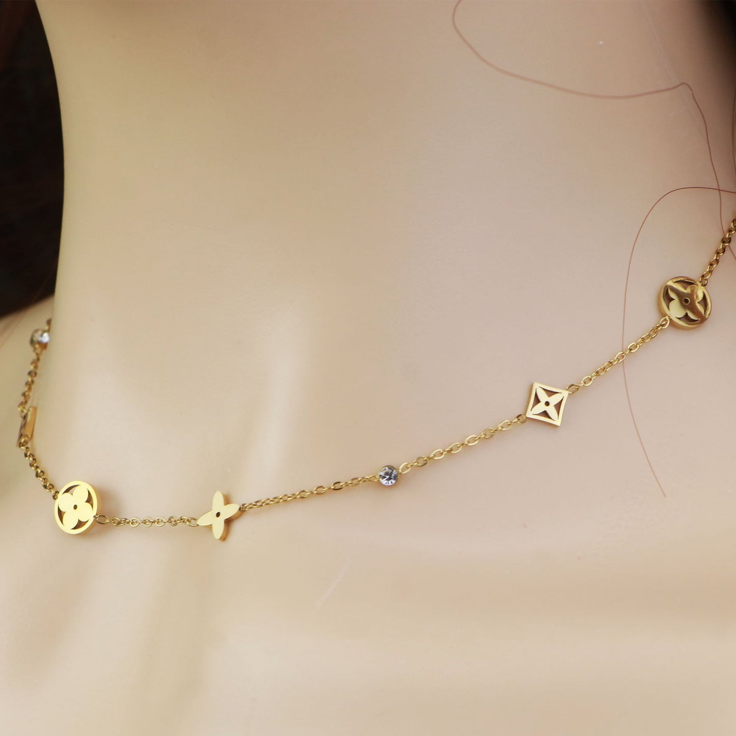 18k Gold Non Tarnish Gold Clover Flower Necklace With CZ Diamond,clover Flower Necklace and Bracelet Set