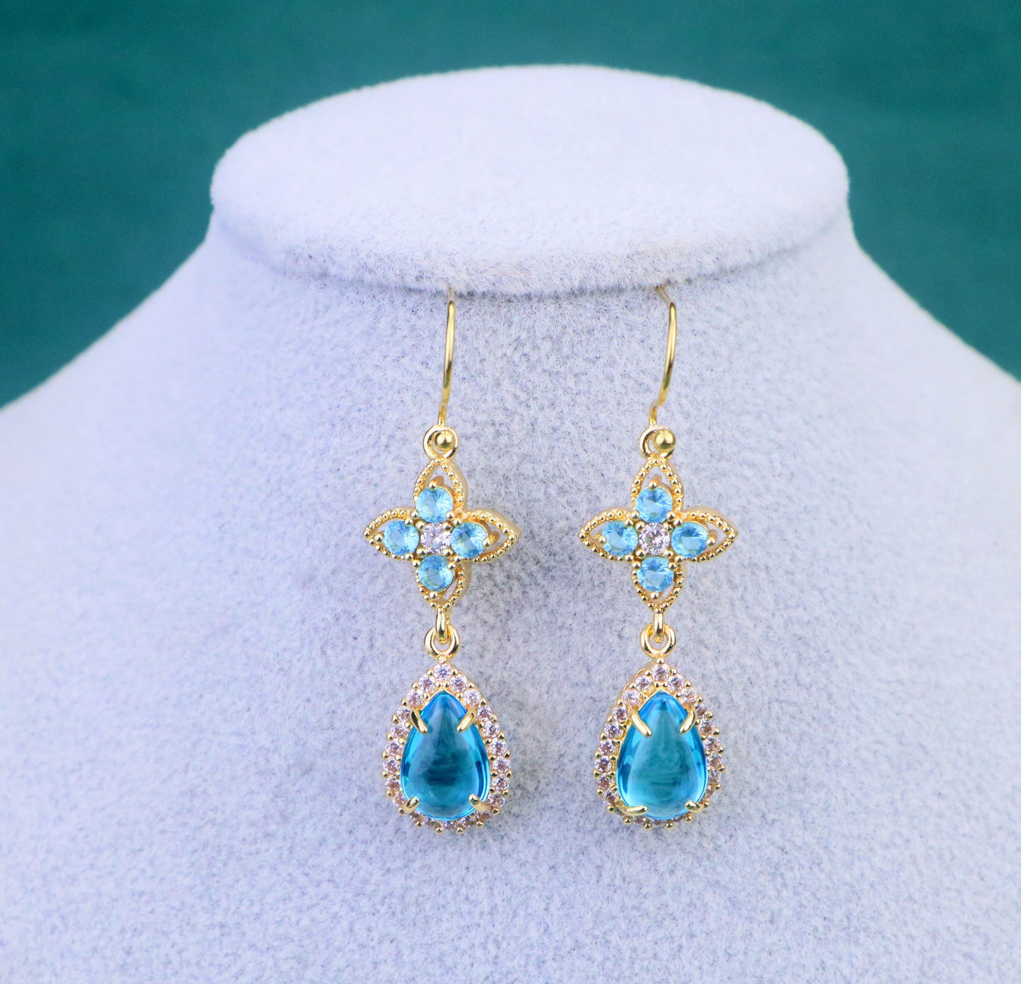 Regency Topaz Blue Diamond Choker Necklace,Topaz Blue Clover Teardrop Necklace Earrings,bridal wedding Necklace