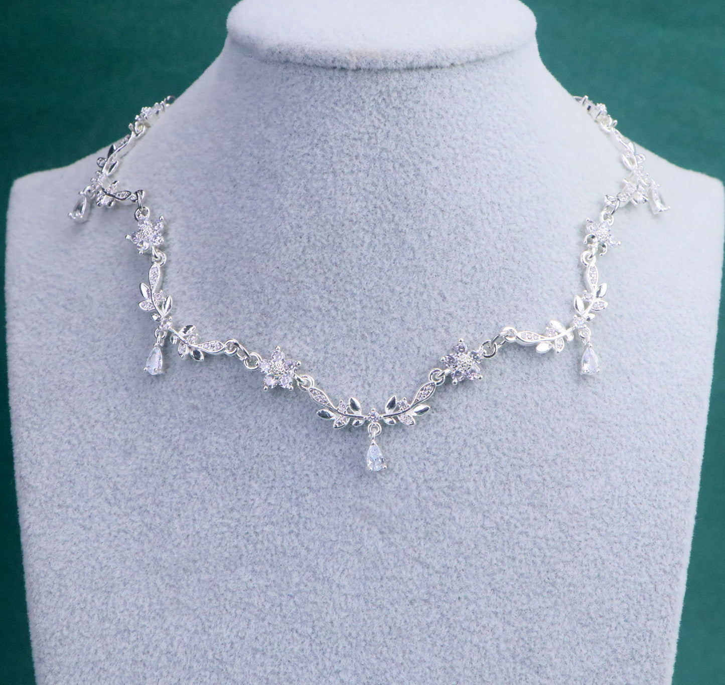 Silver Gold Olive Leaf Vine Necklace,White Diamond Leaf Flower Fairy Choker Necklace,Flower Regency bridal Necklace