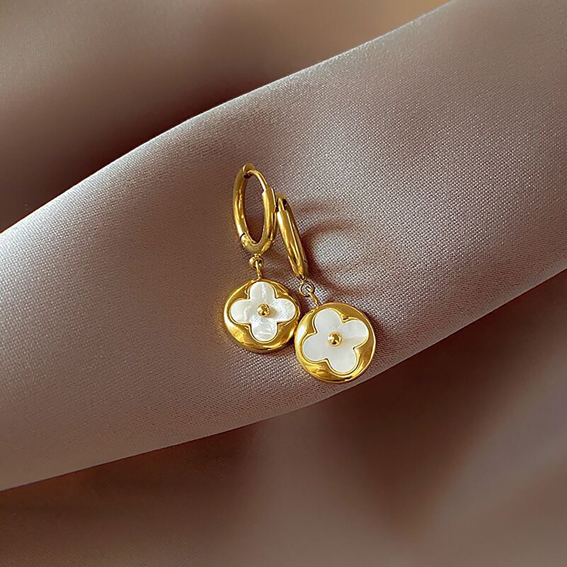 18k GoldMother of Pearl Clover Earrings,Four Leaf Clover Earrings