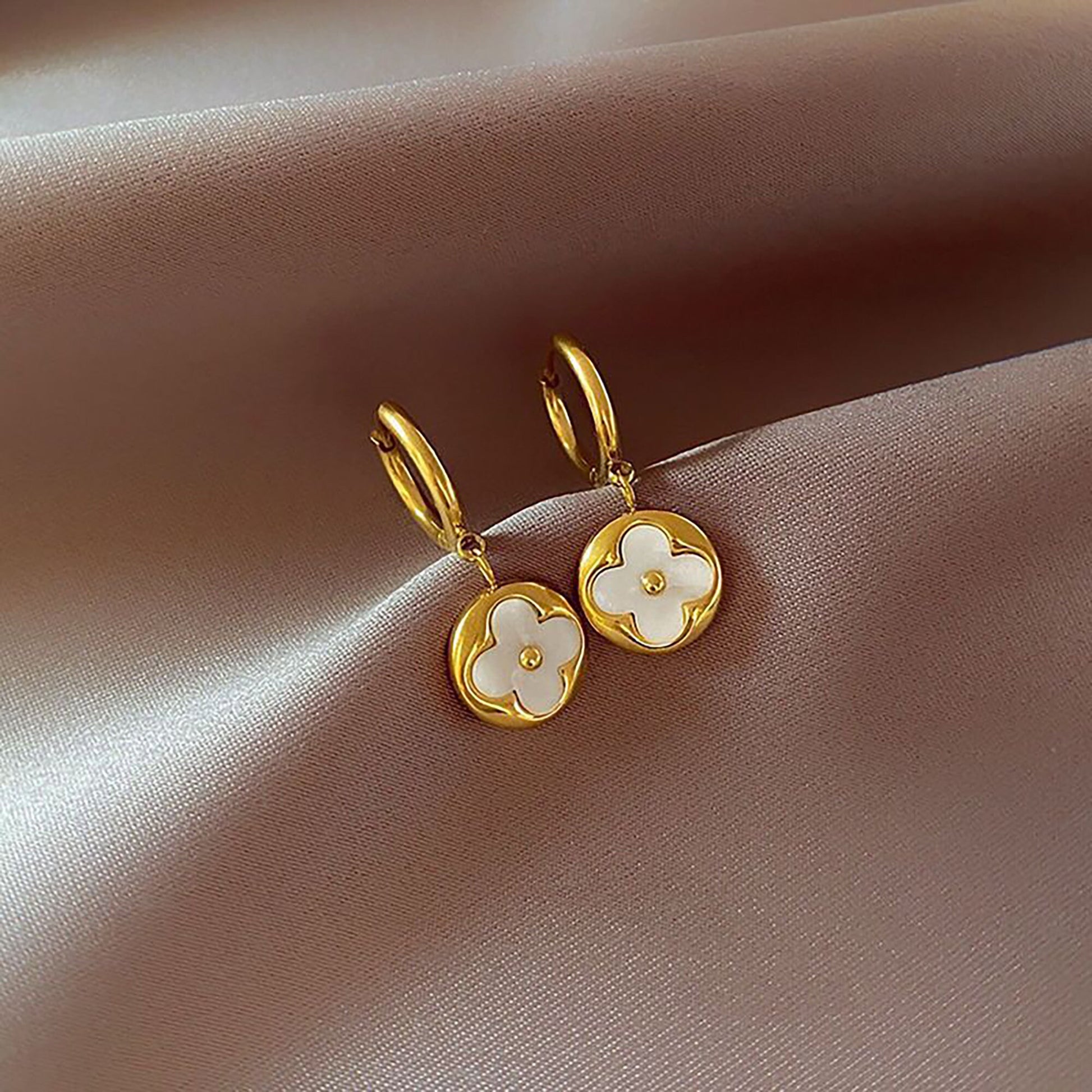 18k GoldMother of Pearl Clover Earrings,Four Leaf Clover Earrings