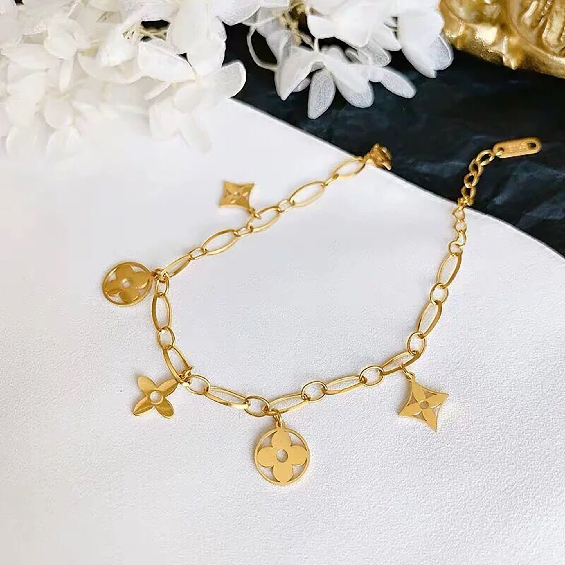 18k Yellow Gold Tarnish Free Clover Bracelets,Stainless Steel Lucky Four Leaf Clover Bracelet