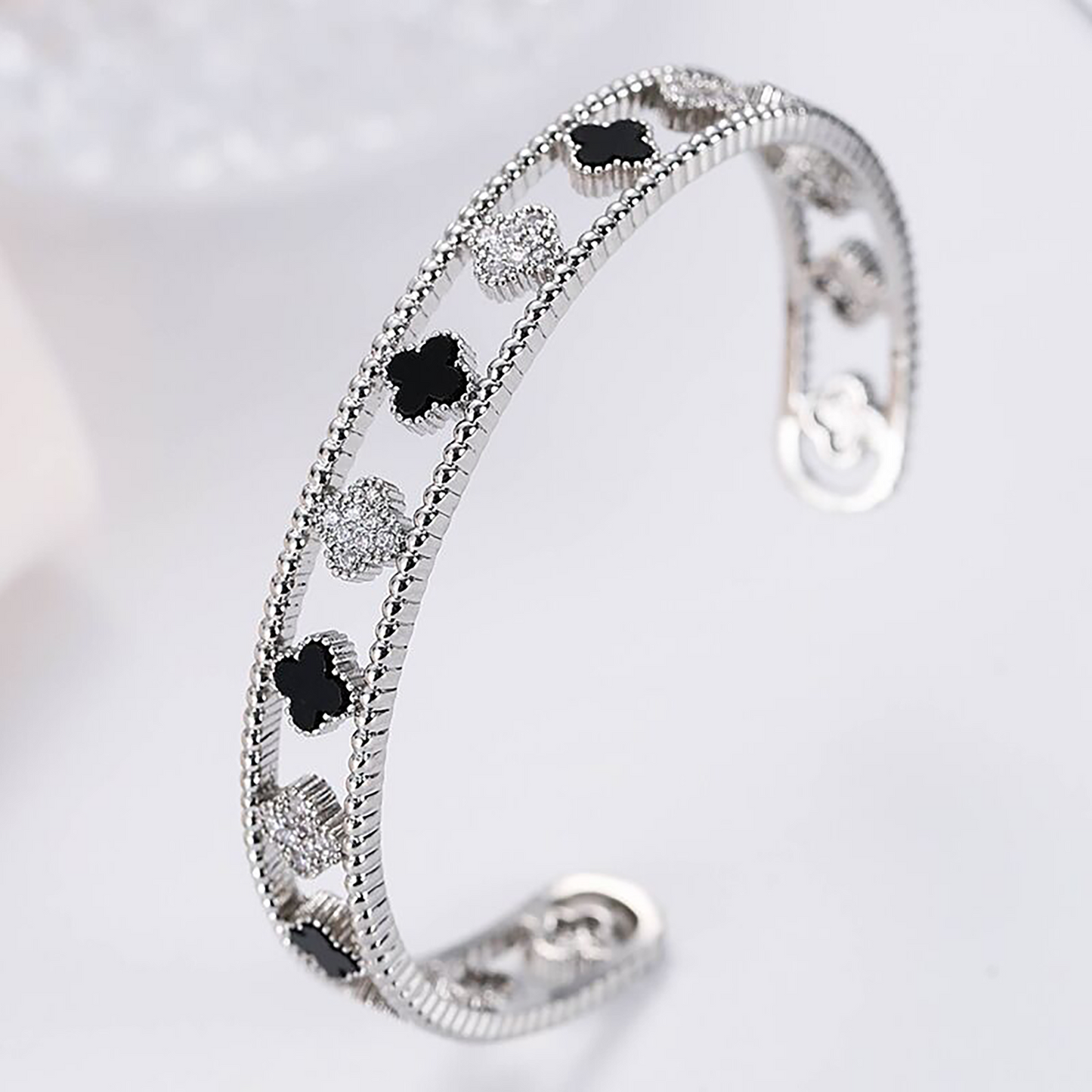 18K Gold Four Leaf Clover Bracelet Bangle Cuff,Black White Clover Bangle Bracelet