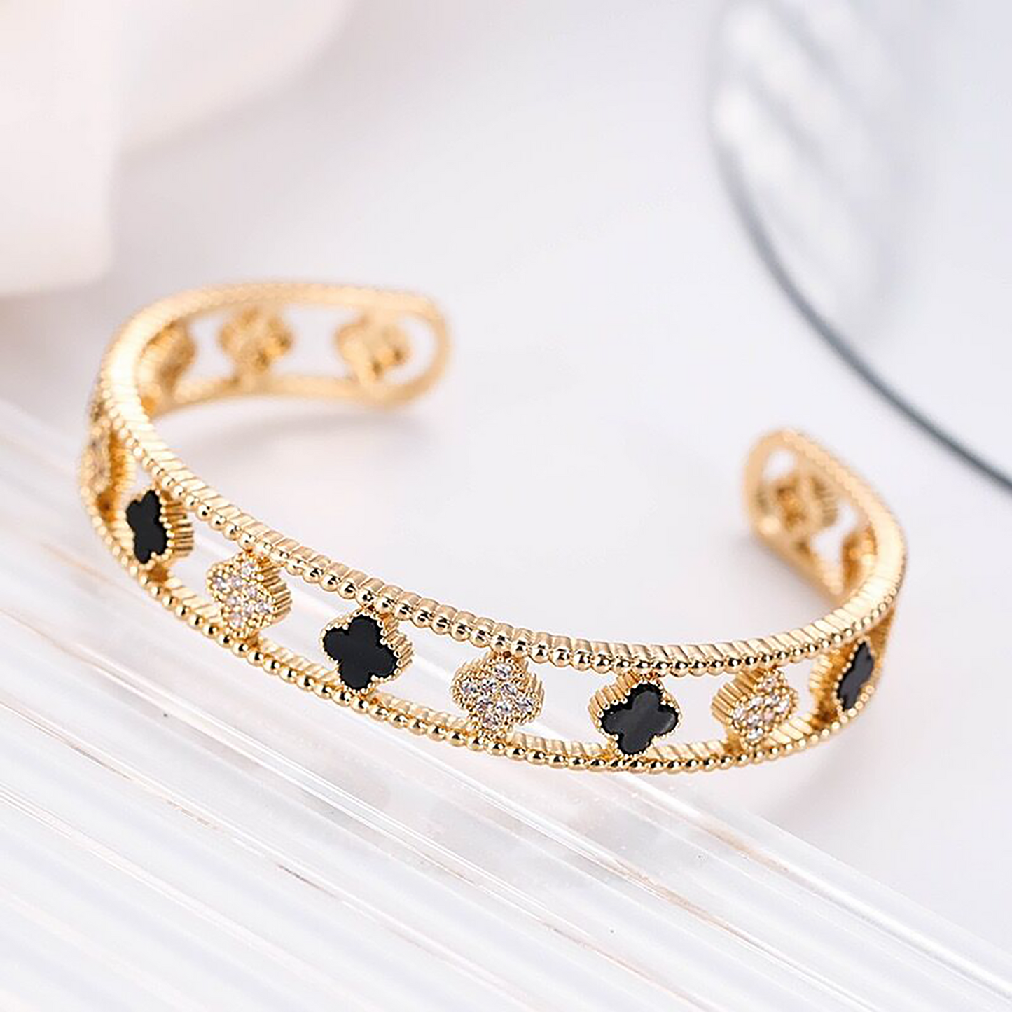 18K Gold Four Leaf Clover Bracelet Bangle Cuff,Black White Clover Bangle Bracelet