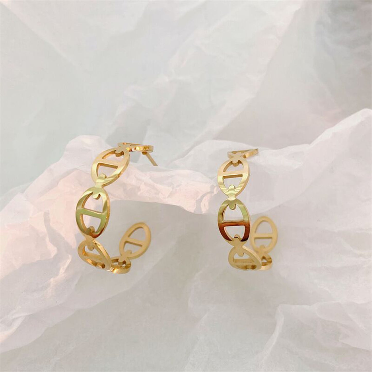 18K Gold Tarnish Free D Hoop Earrings